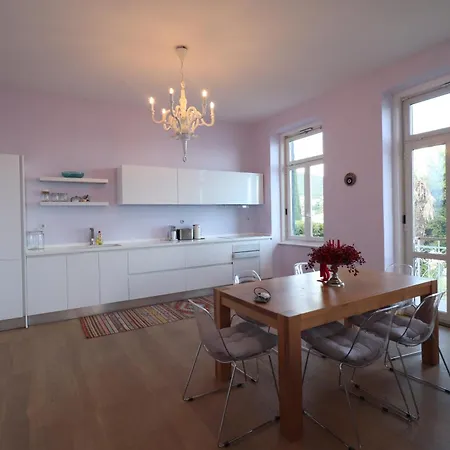 In Mery On The Sea דירה